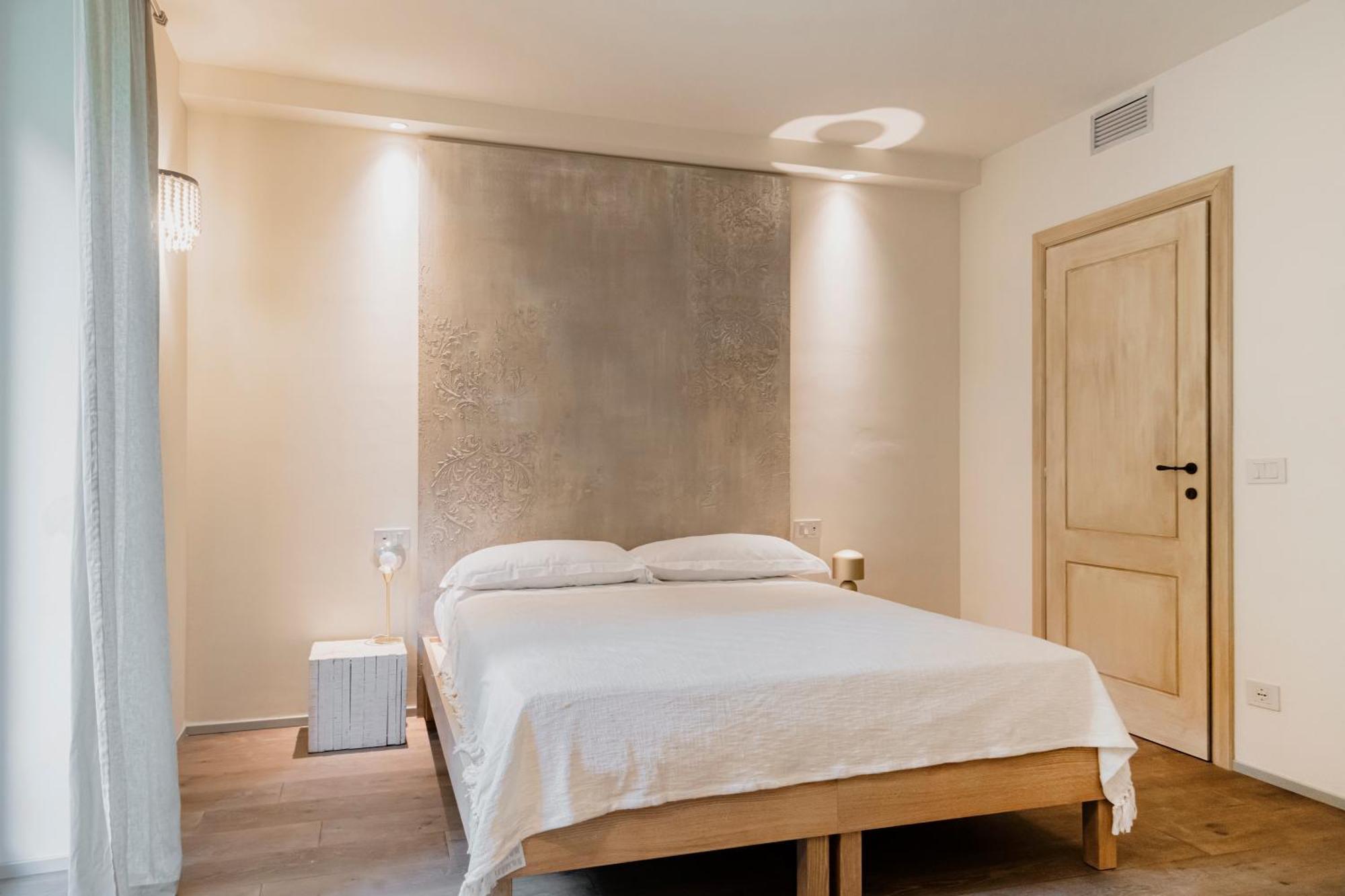 Asilo In Barolo Hotel Luaran gambar